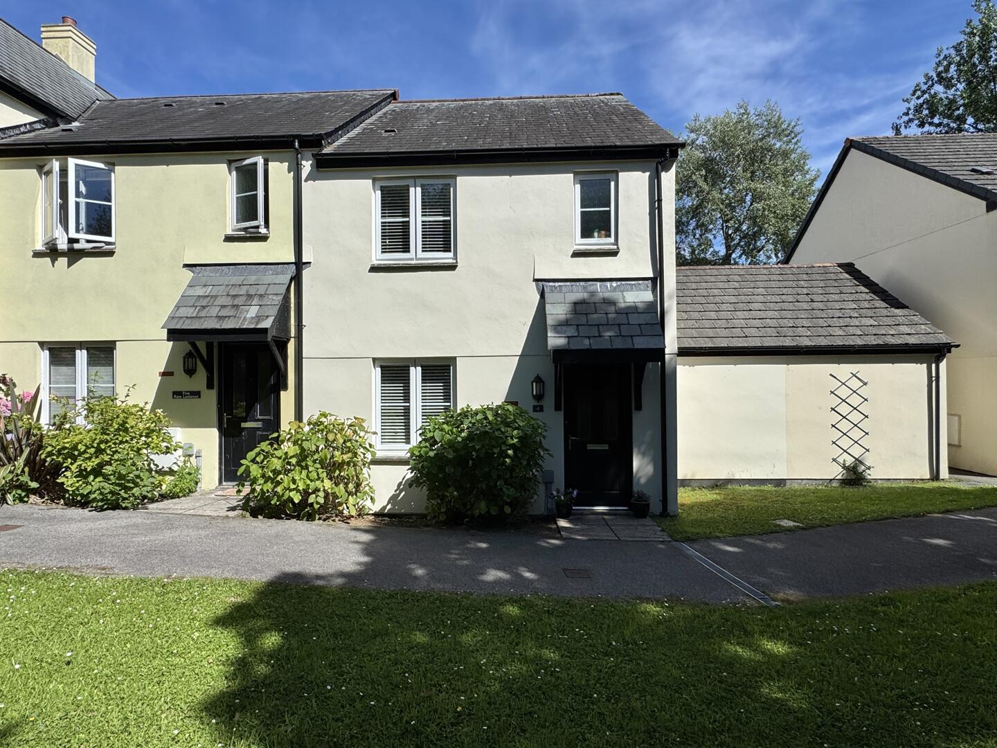 Kew Lastanen, Tinney Drive, Truro